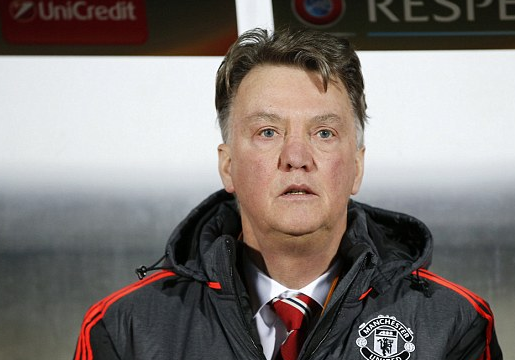 �s��ɕ�R�̃t�@���n�[���ē�